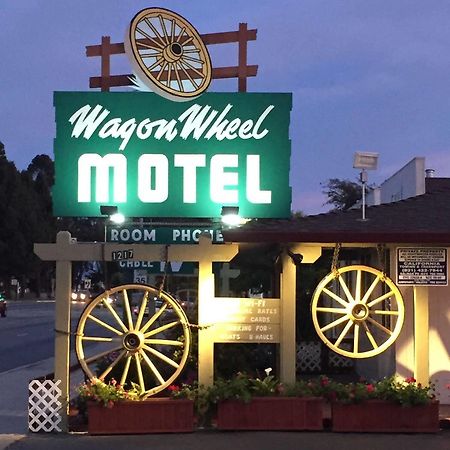 Wagon Wheel Motel Salinas Kültér fotó